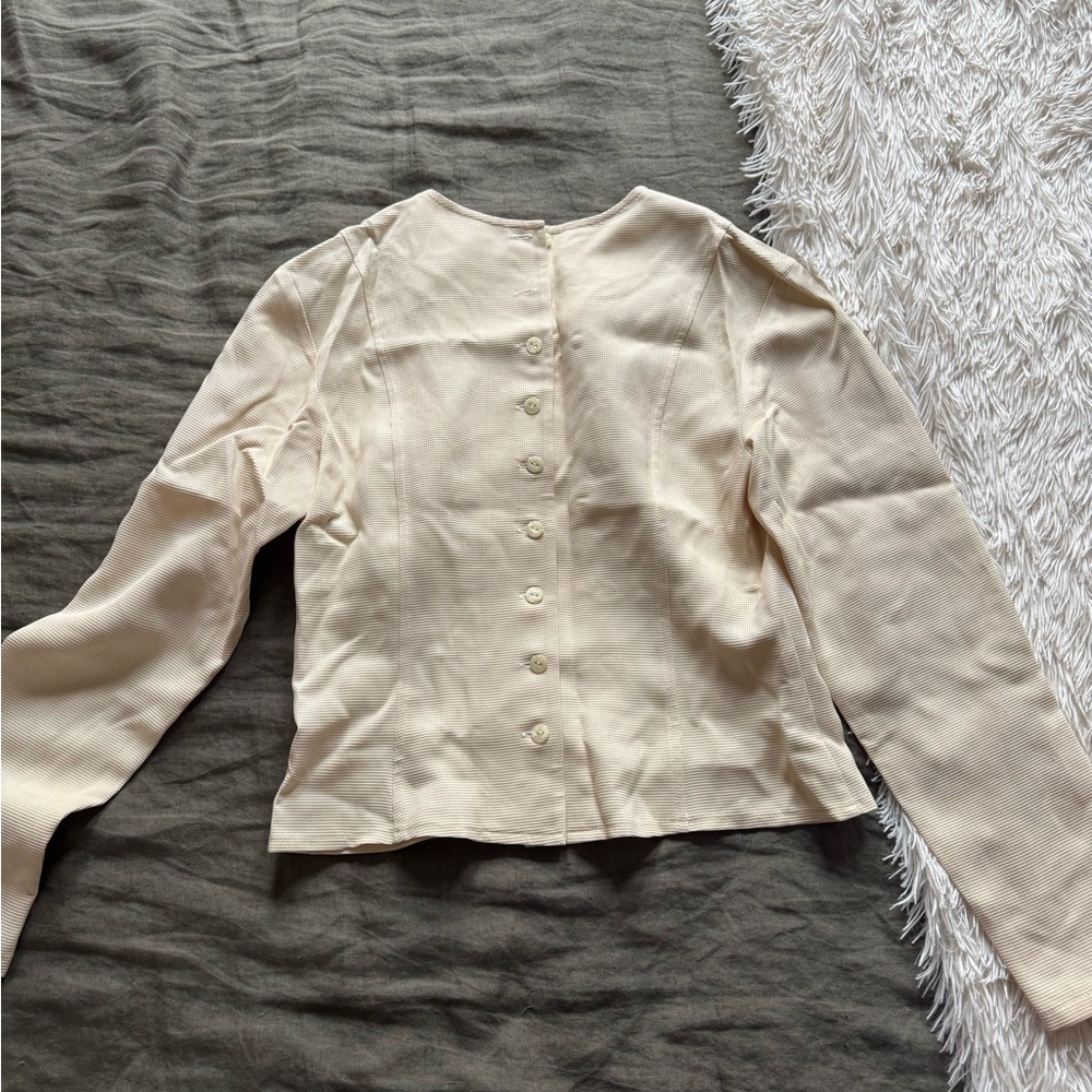 Vintage 100% Silk Cream Button-Back Long Sleeve Top